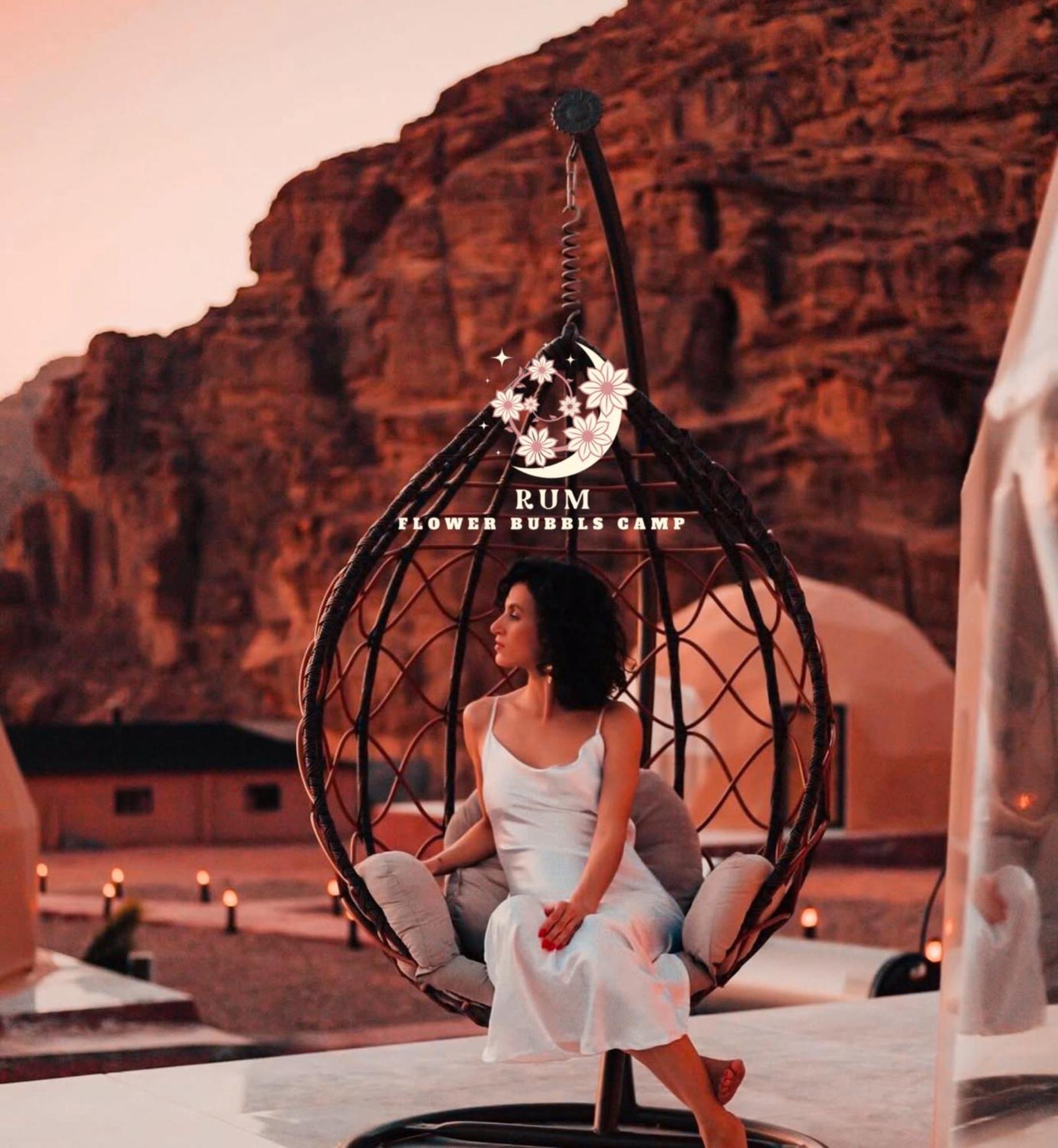Rum Flower Bubbles Luxury Camp Wadi Rum Esterno foto
